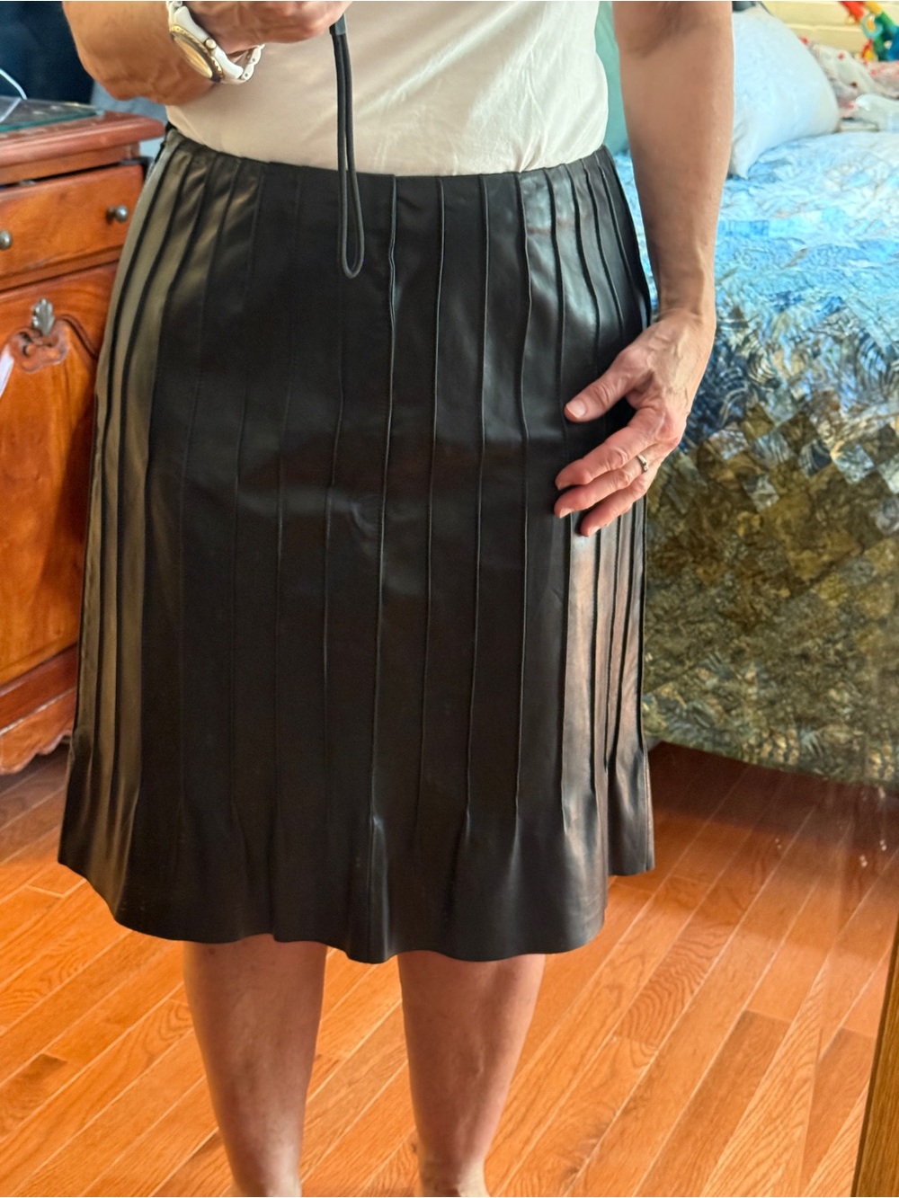 Classic Dark Brown Pleated Genuine Leather Skirt - Women